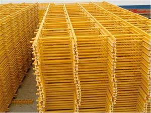 益強采光板廠提供優(yōu)質(zhì)玻璃鋼托架,產(chǎn)品有保障 保定玻璃鋼托架